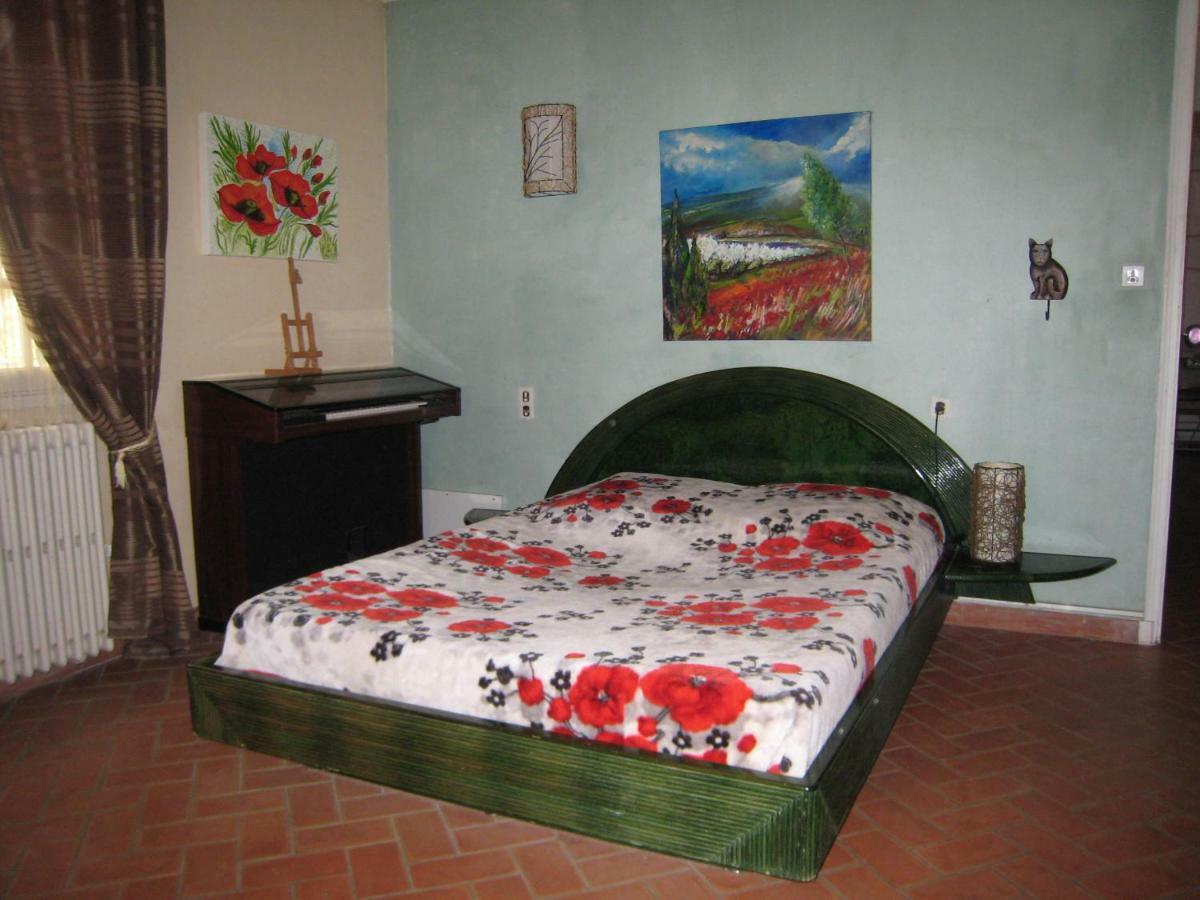 Mas Les Filaos Hotel Carpentras Ngoại thất bức ảnh